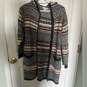 Monteau Black and Multicolor Patterned Cardigan
